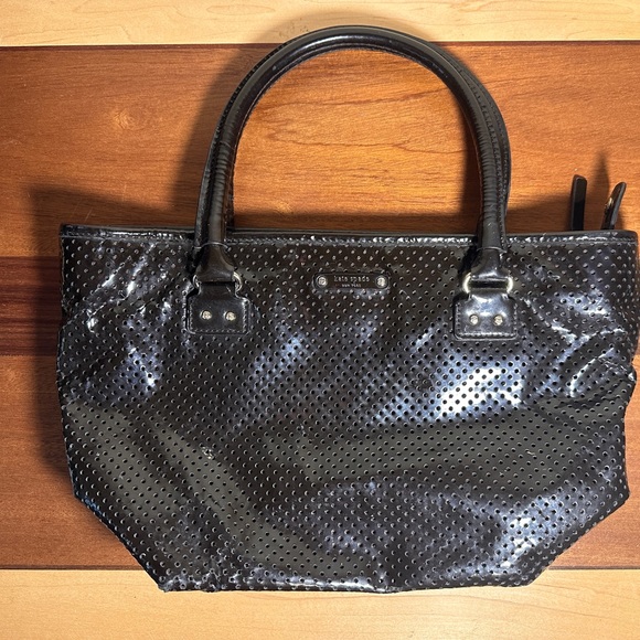 🌟KATE SPADE ♠️ Handbag / Purse / Shoulder Bag / Tote Unique perforated design!! - Picture 8 of 9